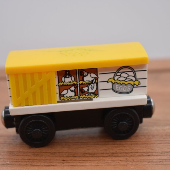 Chicken Car Sodor Poultry Tested Working Thomas and Friends Wooden Railway Train - Picture 7 of 9